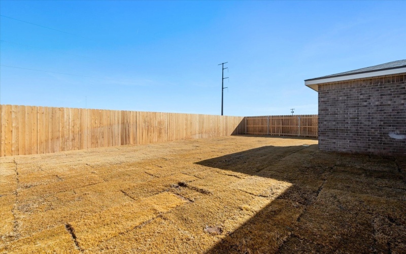 2405 Eureka Avenue, Lubbock, TX 79407, 2 Habitaciones Habitaciones , ,2 BañosBaños,Residential,En Venta,2405 Eureka Avenue,0,202563162