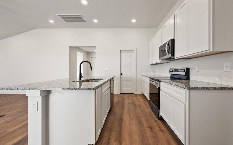 2607 Garland Avenue, Lubbock, TX 79407, 4 Bedrooms Bedrooms, ,2 BathroomsBathrooms,Residential,For Sale,2607 Garland Avenue,0,202563165