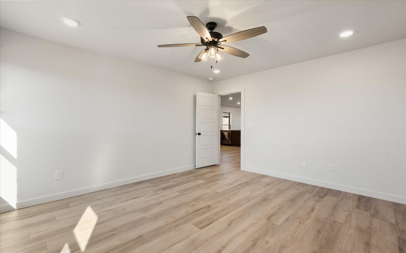 1311 N Chicago Avenue, Lubbock, TX 79416, 3 Bedrooms Bedrooms, ,2 BathroomsBathrooms,Residential,For Sale,1311 N Chicago Avenue,0,202563175