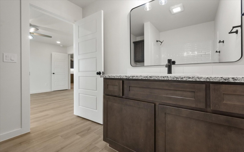 1311 N Chicago Avenue, Lubbock, TX 79416, 3 Bedrooms Bedrooms, ,2 BathroomsBathrooms,Residential,For Sale,1311 N Chicago Avenue,0,202563175