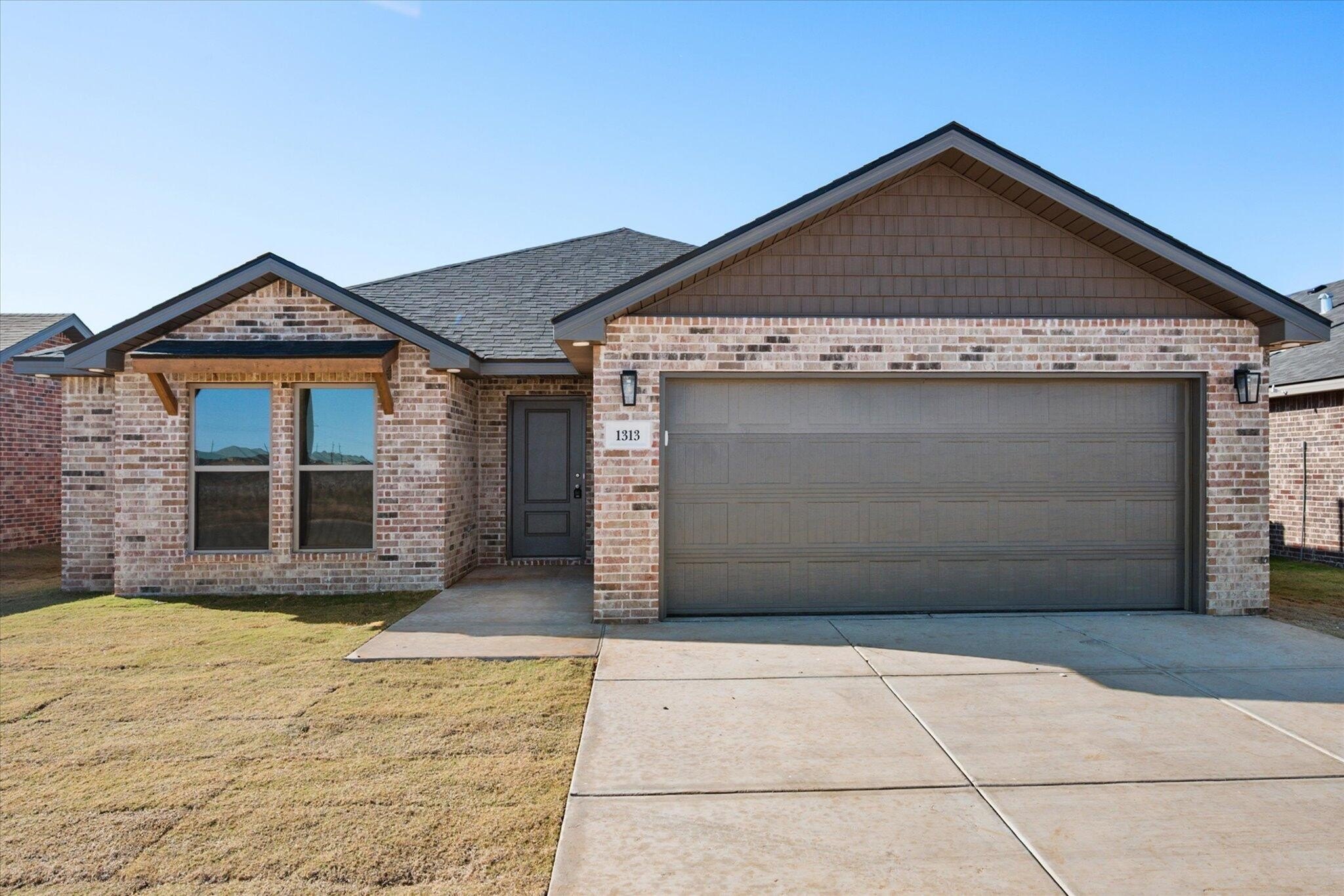 1313 N Chicago Avenue, Lubbock, TX 79416, 3 Bedrooms Bedrooms, ,2 BathroomsBathrooms,Residential,For Sale,1313 N Chicago Avenue,0,202563176