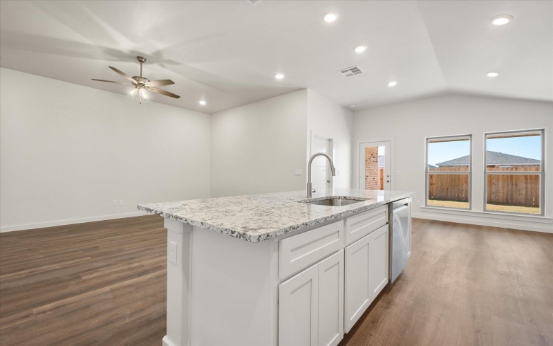 1313 N Chicago Avenue, Lubbock, TX 79416, 3 Bedrooms Bedrooms, ,2 BathroomsBathrooms,Residential,For Sale,1313 N Chicago Avenue,0,202563176