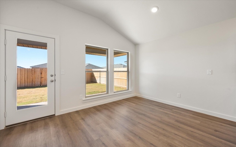 1313 N Chicago Avenue, Lubbock, TX 79416, 3 Bedrooms Bedrooms, ,2 BathroomsBathrooms,Residential,For Sale,1313 N Chicago Avenue,0,202563176