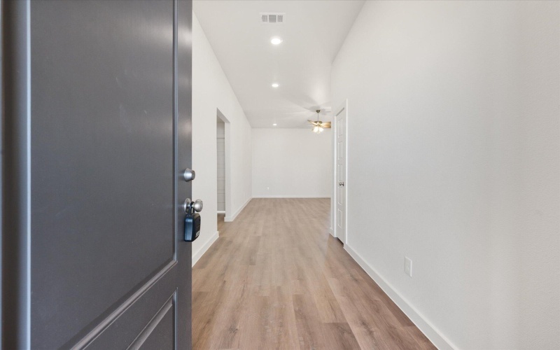 1313 N Chicago Avenue, Lubbock, TX 79416, 3 Bedrooms Bedrooms, ,2 BathroomsBathrooms,Residential,For Sale,1313 N Chicago Avenue,0,202563176