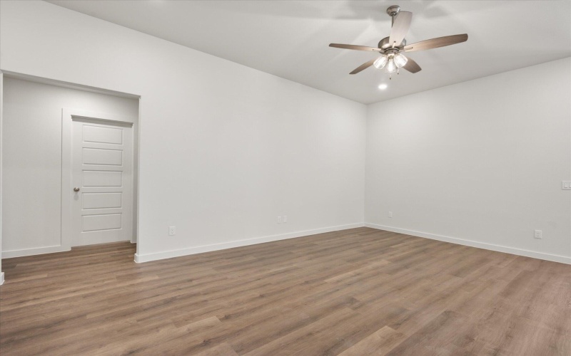 1313 N Chicago Avenue, Lubbock, TX 79416, 3 Bedrooms Bedrooms, ,2 BathroomsBathrooms,Residential,For Sale,1313 N Chicago Avenue,0,202563176