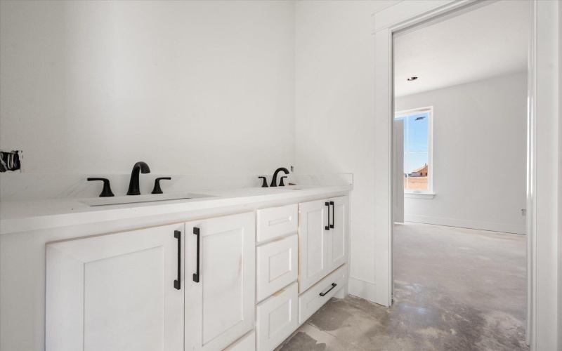 307 Boxwood Avenue, New Home, TX 79381, 4 Bedrooms Bedrooms, ,3 BathroomsBathrooms,Residential,For Sale,307 Boxwood Avenue,0,202563179