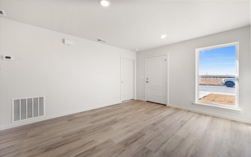 2507 Eureka Avenue, Lubbock, TX 79407, 2 Habitaciones Habitaciones , ,2 BañosBaños,Residential,En Venta,2507 Eureka Avenue,0,202563185