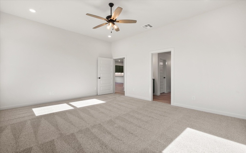 7005 56th Street, Lubbock, TX 79407, 3 Habitaciones Habitaciones , ,2 BañosBaños,Residential,En Venta,7005 56th Street,0,202563188