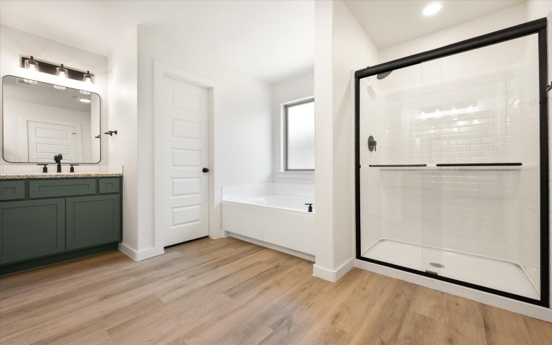 7005 56th Street, Lubbock, TX 79407, 3 Habitaciones Habitaciones , ,2 BañosBaños,Residential,En Venta,7005 56th Street,0,202563188