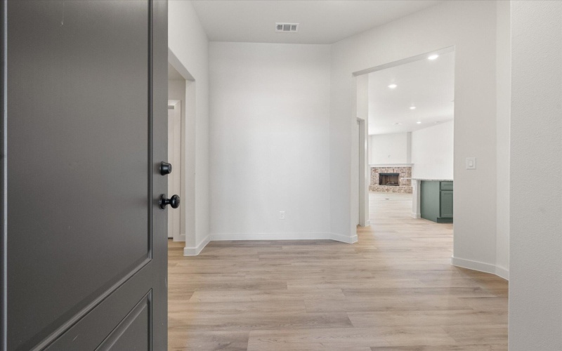 7005 56th Street, Lubbock, TX 79407, 3 Habitaciones Habitaciones , ,2 BañosBaños,Residential,En Venta,7005 56th Street,0,202563188