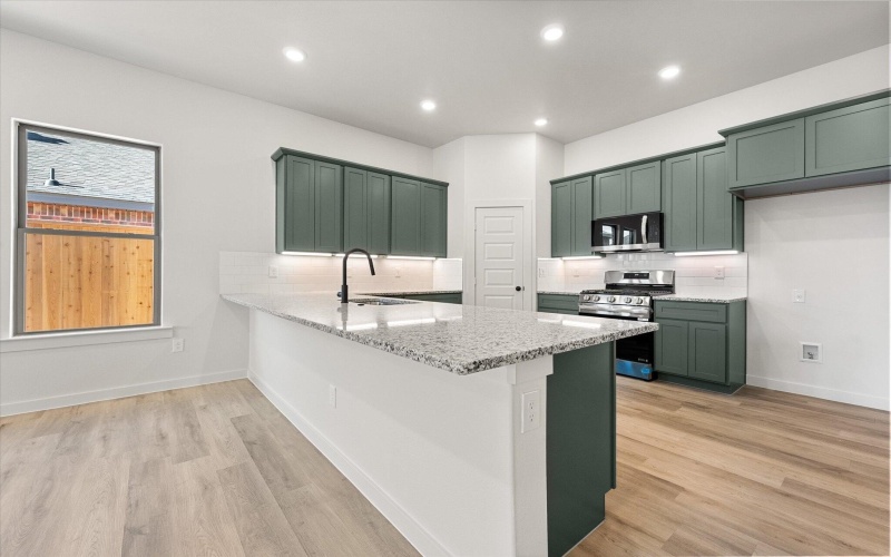 7005 56th Street, Lubbock, TX 79407, 3 Habitaciones Habitaciones , ,2 BañosBaños,Residential,En Venta,7005 56th Street,0,202563188