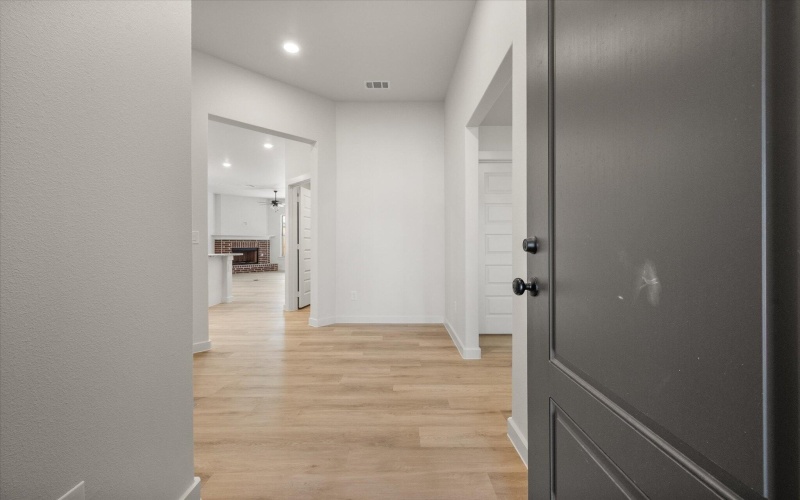 7003 56th Street, Lubbock, TX 79407, 3 Bedrooms Bedrooms, ,2 BathroomsBathrooms,Residential,For Sale,7003 56th Street,0,202563189