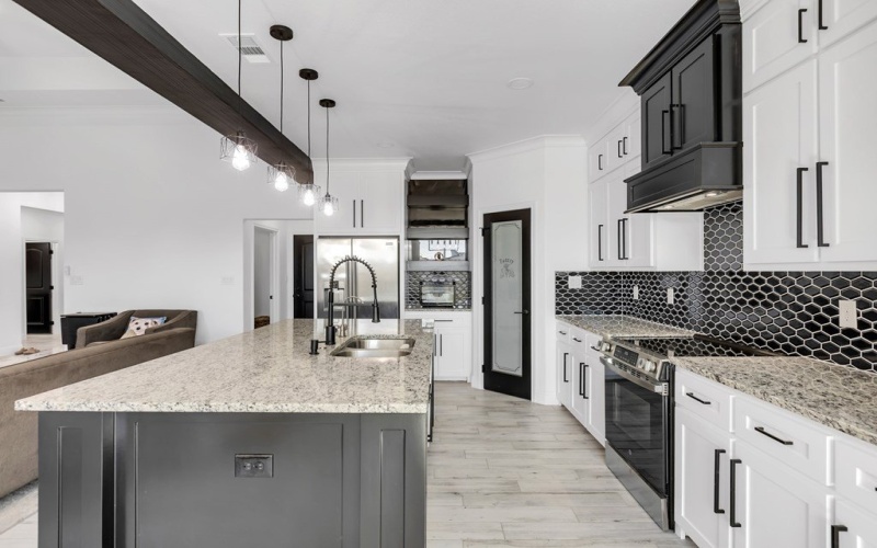 8624 Pamplona Pl, Odessa, TX 79765, 3 Habitaciones Habitaciones , ,2 BañosBaños,Residential,En Venta,8624 Pamplona Pl,0,164461