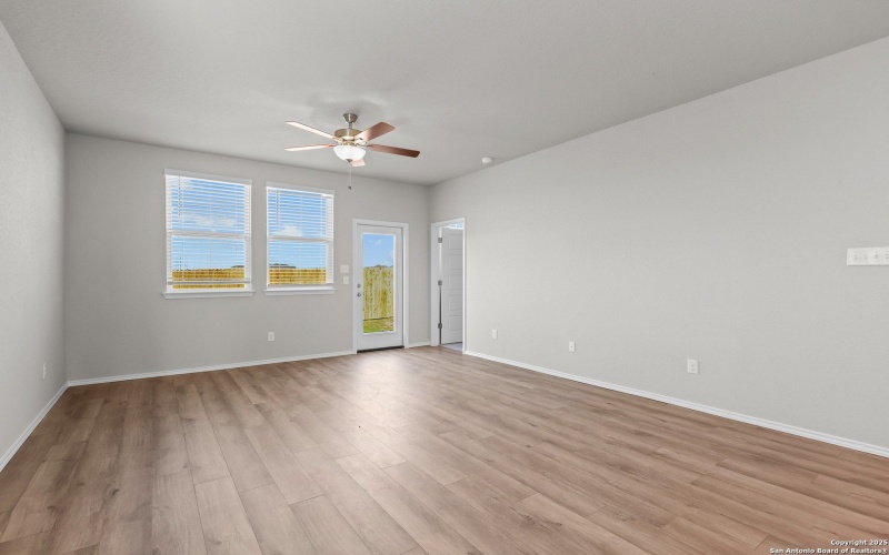 2515 Dry Moss Way, San Antonio, TX 78224, 4 Bedrooms Bedrooms, ,2 BathroomsBathrooms,Residential,For Sale,2515 Dry Moss Way,0,1862048