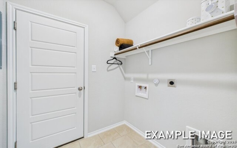 4997 Mala Vida, San Antonio, TX 78222, 4 Habitaciones Habitaciones , ,3 BañosBaños,Residential,En Venta,4997 Mala Vida,0,1923379