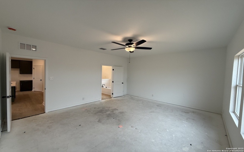 107 Peeps Ct., Adkins, TX 78101, 4 Habitaciones Habitaciones , ,3 BañosBaños,Residential,En Venta,107 Peeps Ct.,0,1923432