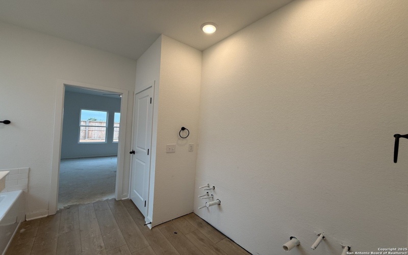 107 Peeps Ct., Adkins, TX 78101, 4 Habitaciones Habitaciones , ,3 BañosBaños,Residential,En Venta,107 Peeps Ct.,0,1923432