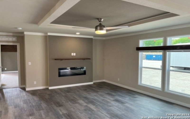 639 COUNTY ROAD 4614, Castroville, TX 78009-6002, 4 Habitaciones Habitaciones , ,2 BañosBaños,Residential,En Venta,639 COUNTY ROAD 4614,0,1923456