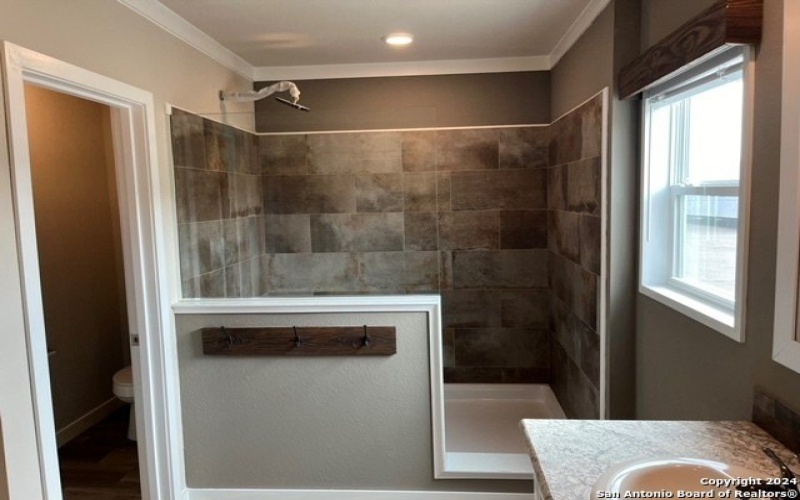 639 COUNTY ROAD 4614, Castroville, TX 78009-6002, 4 Habitaciones Habitaciones , ,2 BañosBaños,Residential,En Venta,639 COUNTY ROAD 4614,0,1923456