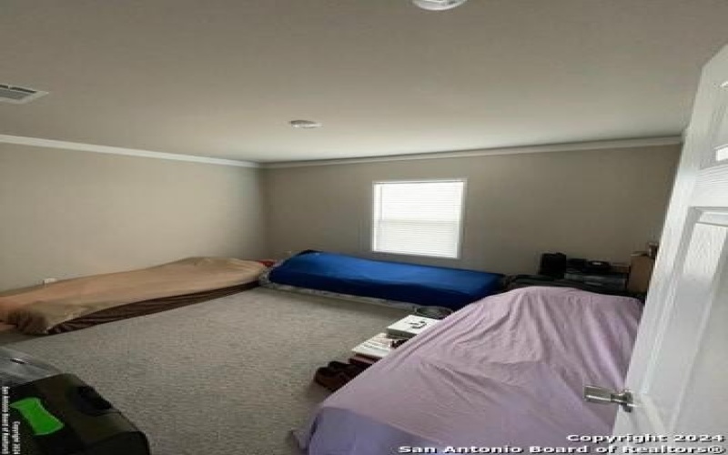 639 COUNTY ROAD 4614, Castroville, TX 78009-6002, 4 Habitaciones Habitaciones , ,2 BañosBaños,Residential,En Venta,639 COUNTY ROAD 4614,0,1923456