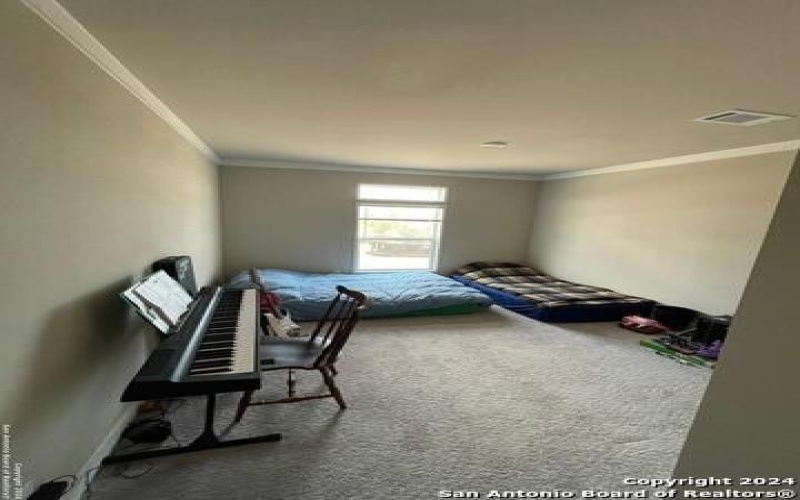 639 COUNTY ROAD 4614, Castroville, TX 78009-6002, 4 Habitaciones Habitaciones , ,2 BañosBaños,Residential,En Venta,639 COUNTY ROAD 4614,0,1923456