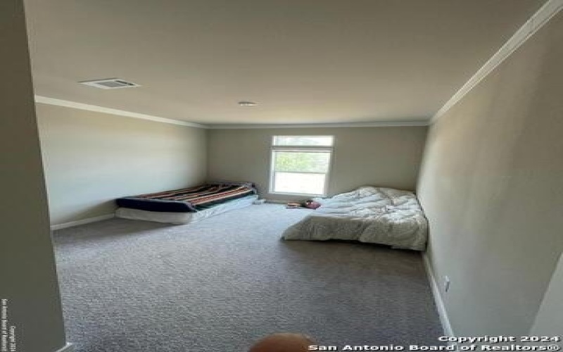 639 COUNTY ROAD 4614, Castroville, TX 78009-6002, 4 Habitaciones Habitaciones , ,2 BañosBaños,Residential,En Venta,639 COUNTY ROAD 4614,0,1923456