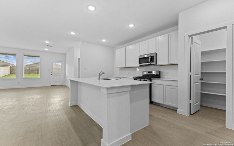 1205 Twisted Creek, New Braunfels, TX 78130, 3 Habitaciones Habitaciones , ,2 BañosBaños,Residential,En Venta,1205 Twisted Creek,0,1923457