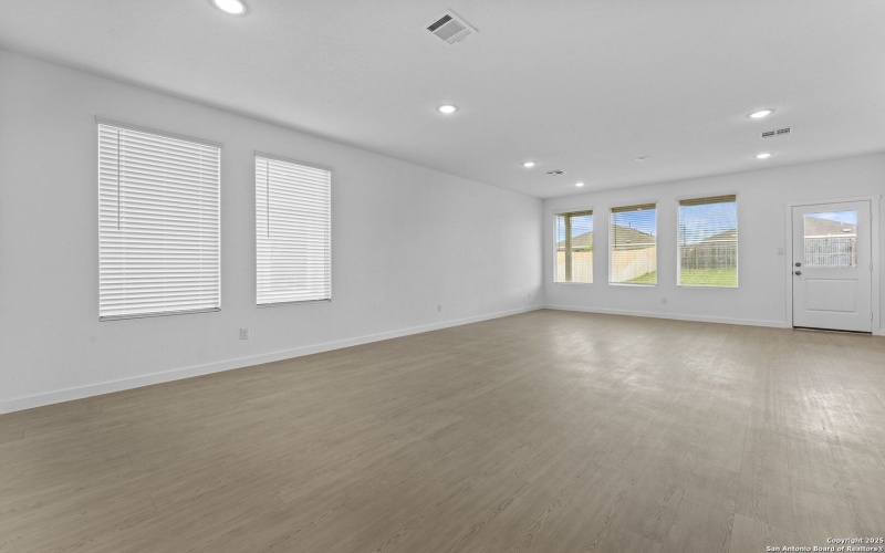 1205 Twisted Creek, New Braunfels, TX 78130, 3 Habitaciones Habitaciones , ,2 BañosBaños,Residential,En Venta,1205 Twisted Creek,0,1923457