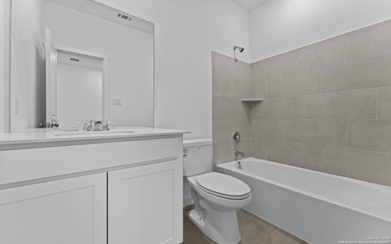 1205 Twisted Creek, New Braunfels, TX 78130, 3 Habitaciones Habitaciones , ,2 BañosBaños,Residential,En Venta,1205 Twisted Creek,0,1923457