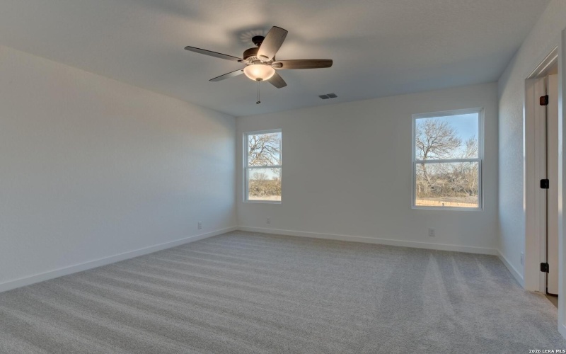 318 Brood Dr, Adkins, TX 78101, 5 Bedrooms Bedrooms, ,3 BathroomsBathrooms,Residential,For Sale,318 Brood Dr,0,1923464