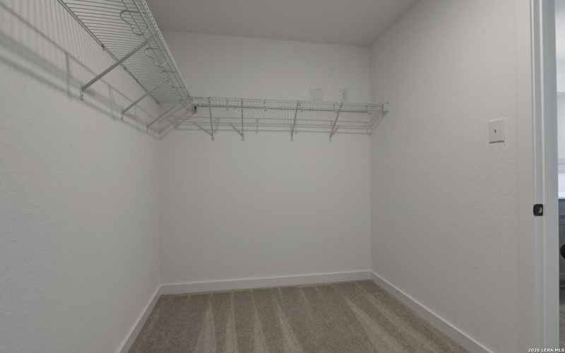 318 Brood Dr, Adkins, TX 78101, 5 Bedrooms Bedrooms, ,3 BathroomsBathrooms,Residential,For Sale,318 Brood Dr,0,1923464