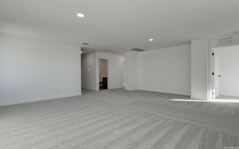 318 Brood Dr, Adkins, TX 78101, 5 Bedrooms Bedrooms, ,3 BathroomsBathrooms,Residential,For Sale,318 Brood Dr,0,1923464