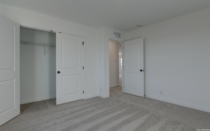 318 Brood Dr, Adkins, TX 78101, 5 Bedrooms Bedrooms, ,3 BathroomsBathrooms,Residential,For Sale,318 Brood Dr,0,1923464