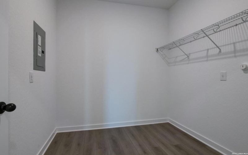 318 Brood Dr, Adkins, TX 78101, 5 Bedrooms Bedrooms, ,3 BathroomsBathrooms,Residential,For Sale,318 Brood Dr,0,1923464