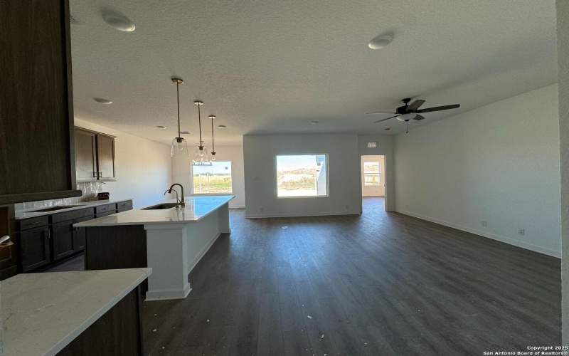 14739 Sycamore Crossing, San Antonio, TX 78252, 4 Habitaciones Habitaciones , ,2 BañosBaños,Residential,En Venta,14739 Sycamore Crossing,0,1923507