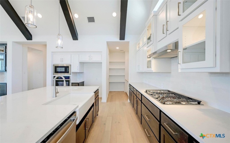 8096 Coral Draw, Schertz, TX 78154, 4 Bedrooms Bedrooms, ,3 BathroomsBathrooms,Residential,For Sale,8096 Coral Draw,0,578695