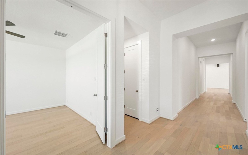 8096 Coral Draw, Schertz, TX 78154, 4 Bedrooms Bedrooms, ,3 BathroomsBathrooms,Residential,For Sale,8096 Coral Draw,0,578695