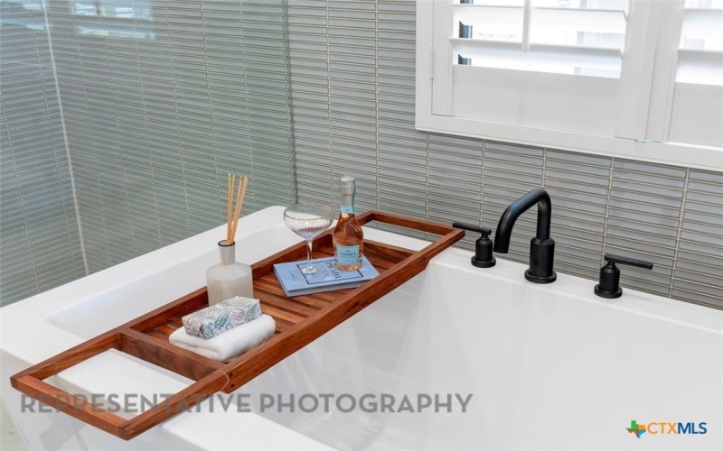 624 High Summit Drive, Georgetown, TX 78628, 4 Bedrooms Bedrooms, ,3 BathroomsBathrooms,Residential,For Sale,624 High Summit Drive,0,598139