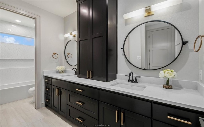 4901 Pearl River Court, College Station, TX 77845, 4 Habitaciones Habitaciones , ,3 BañosBaños,Residential,En Venta,4901 Pearl River Court,0,25012058