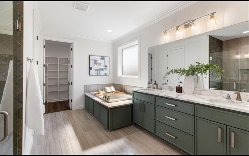 4388 Iron Mountain Dr, Bryan, TX 77802, 3 Habitaciones Habitaciones , ,3 BañosBaños,Residential,En Venta,4388 Iron Mountain Dr,0,25012059