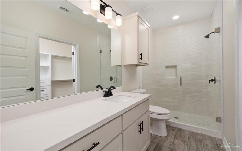 1705 Alisson Street, Alton, TX 78573, 4 Bedrooms Bedrooms, ,2 BathroomsBathrooms,Residential,For Sale,1705 Alisson Street,0,487216