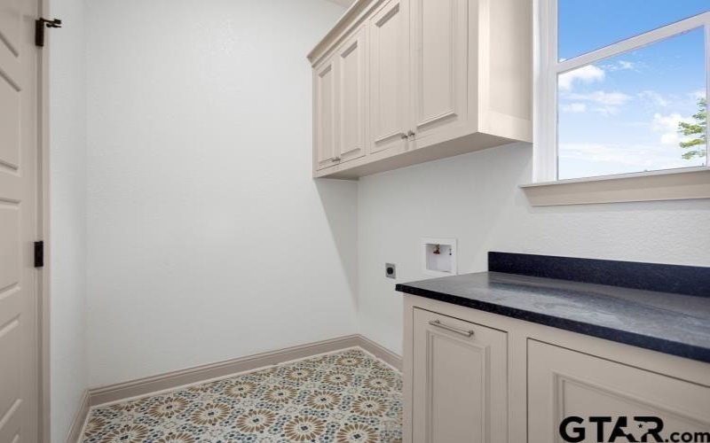 19453 Cedarpark Pl, Lindale, TX 75771, 4 Bedrooms Bedrooms, ,2 BathroomsBathrooms,Residential,For Sale,19453 Cedarpark Pl,0,25016766