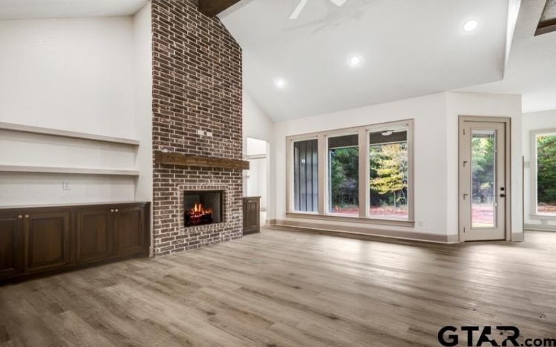 19453 Cedarpark Pl, Lindale, TX 75771, 4 Bedrooms Bedrooms, ,2 BathroomsBathrooms,Residential,For Sale,19453 Cedarpark Pl,0,25016766