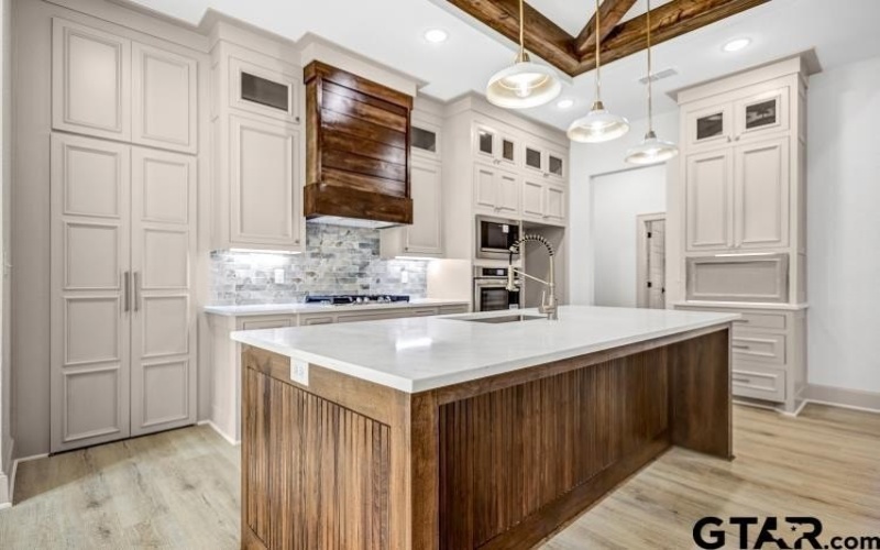 19453 Cedarpark Pl, Lindale, TX 75771, 4 Bedrooms Bedrooms, ,2 BathroomsBathrooms,Residential,For Sale,19453 Cedarpark Pl,0,25016766