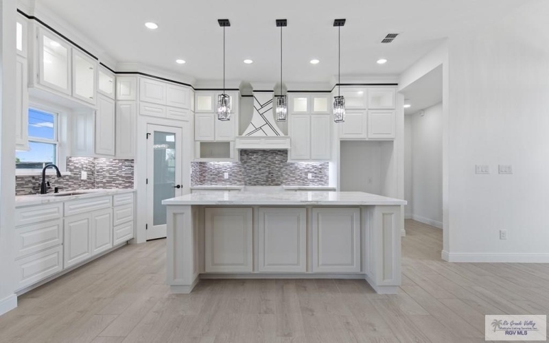 2614 BLUE JAY ST, WESLACO, TX 78596, 3 Habitaciones Habitaciones , ,2 BañosBaños,Residential,En Venta,2614 BLUE JAY ST,0,29770058