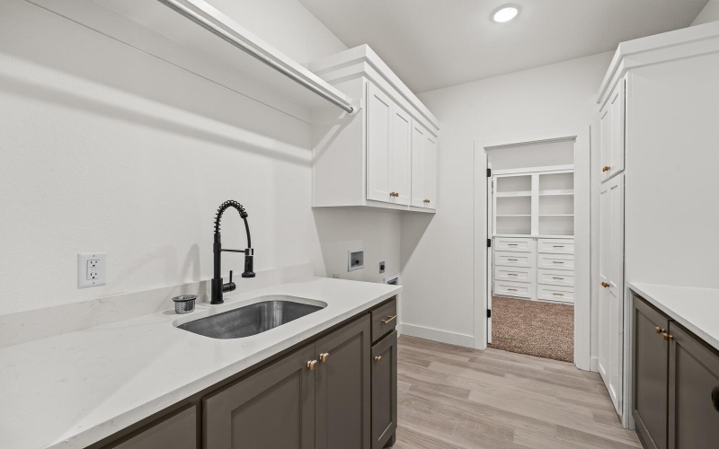 4401 Co Rd 7900, Lubbock, TX 79423, 3 Bedrooms Bedrooms, ,2 BathroomsBathrooms,Residential,For Sale,4401 Co Rd 7900,0,202563192