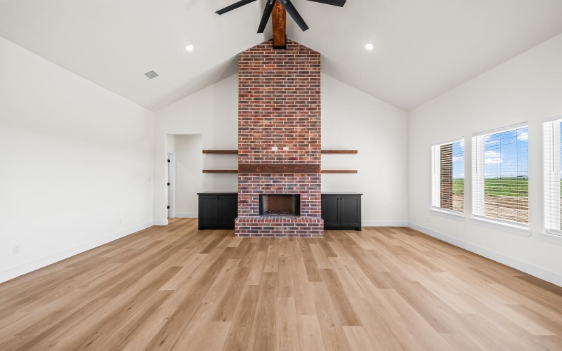 9917 F M 1294, Shallowater, TX 79363, 3 Habitaciones Habitaciones , ,2 BañosBaños,Residential,En Venta,9917 F M 1294,0,202563195