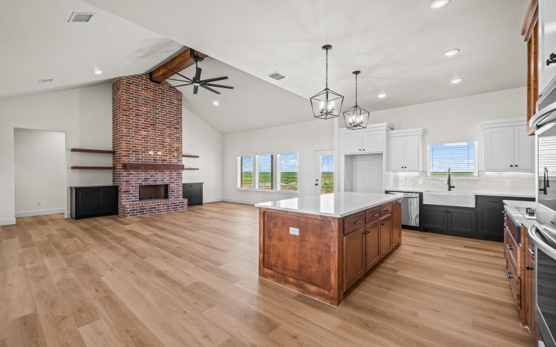 9917 F M 1294, Shallowater, TX 79363, 3 Habitaciones Habitaciones , ,2 BañosBaños,Residential,En Venta,9917 F M 1294,0,202563195