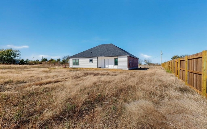 740 Section House Road, Alma, TX 75119, 3 Bedrooms Bedrooms, ,2 BathroomsBathrooms,Residential,For Sale,740 Section House Road,0,21051621