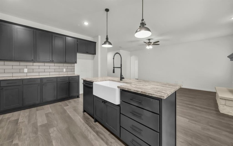 139 Sedona Creek Court, Poolville, TX 76487, 3 Habitaciones Habitaciones , ,2 BañosBaños,Residential,En Venta,139 Sedona Creek Court,0,21108535